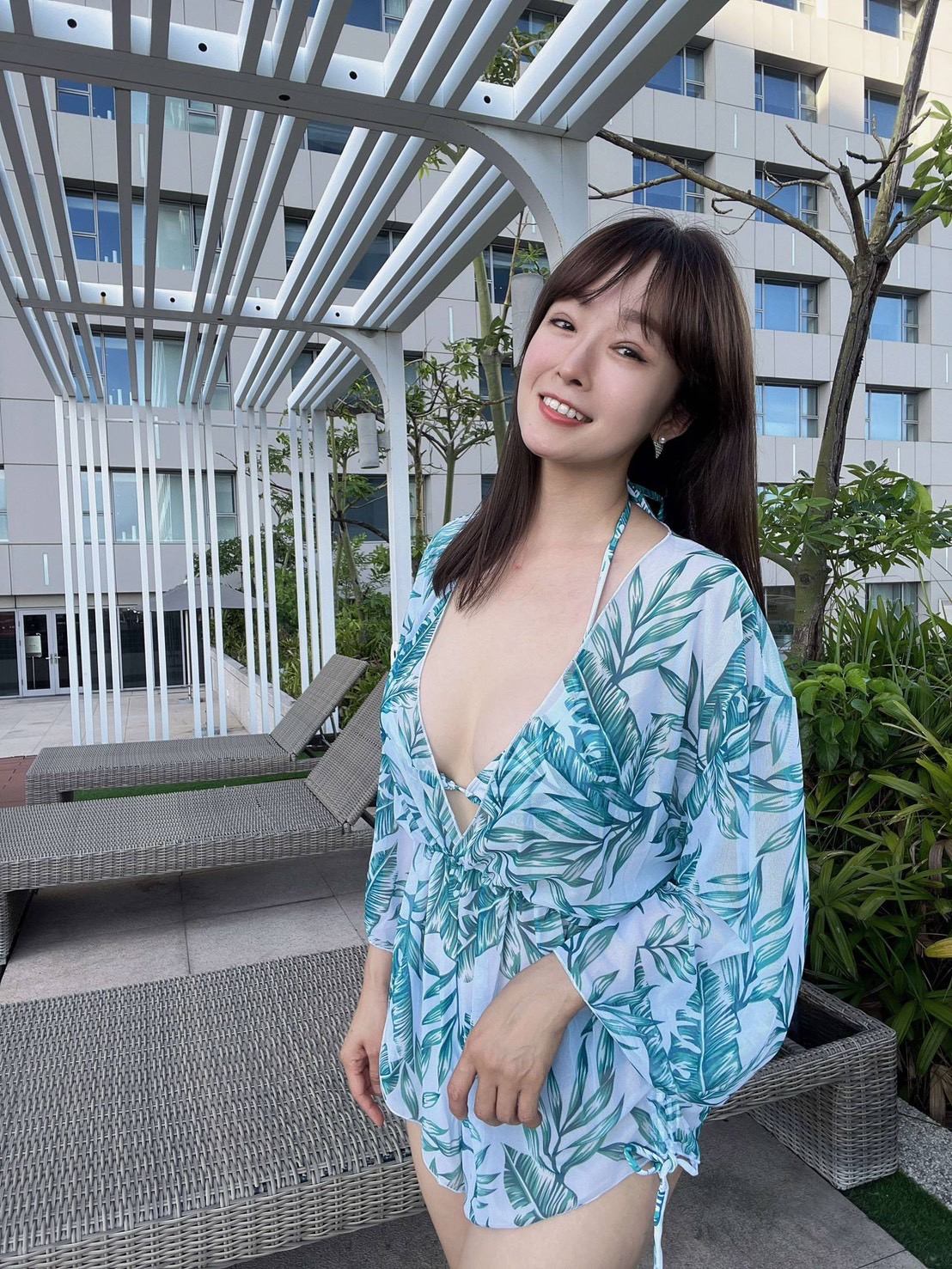 line_oa_chat_250526_130558_group_4